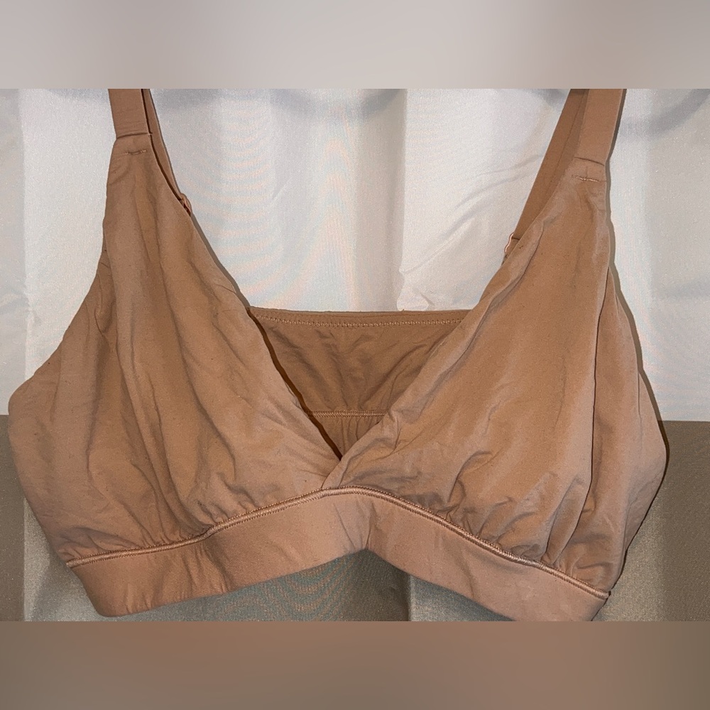 SKIMS Fits everybody triangle bralette
